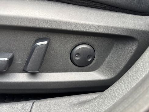 Used 2023 Nissan Rogue SV w/ SV Premium Package image 24