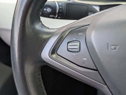 Used 2018 Tesla Model X 75D AWD/4WD image 23
