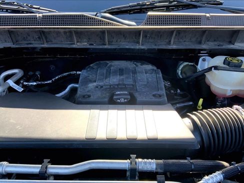 Used 2021 Chevrolet Silverado 1500 Custom w/ LPO, Dark Essentials Package RWD image 32