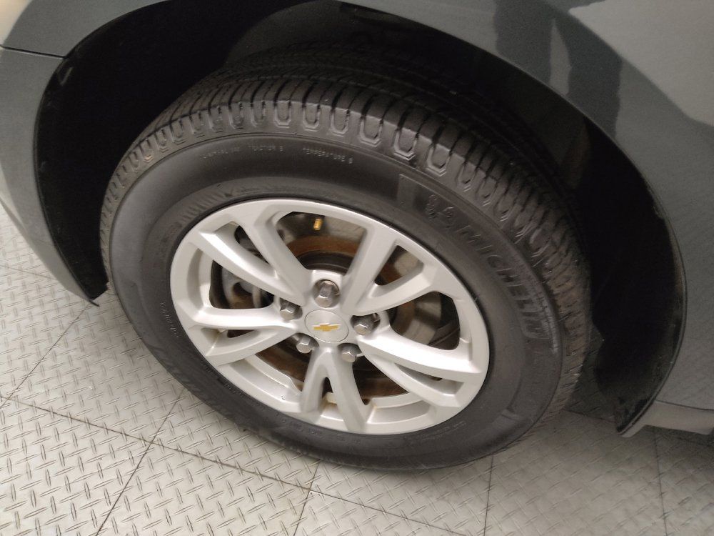 Used 2017 Chevrolet Equinox LT w/ Convenience Package FWD image 31