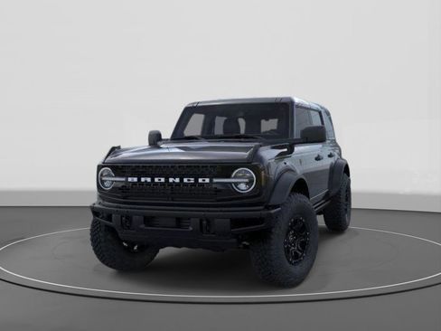 New 2026 Ford Bronco Badlands image 2