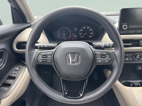 Used 2023 Honda HR-V LX image 25