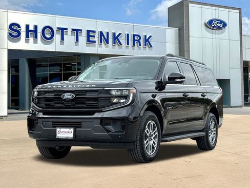 New 2026 Ford Expedition Max Active RWD image 3