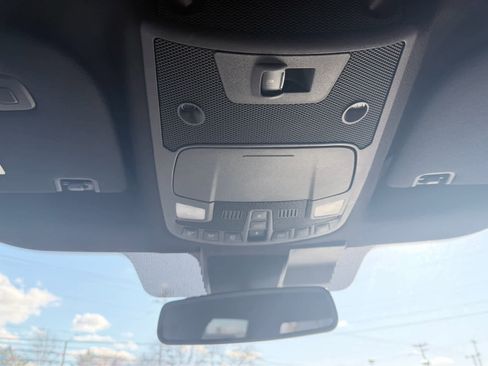 Used 2018 Ford F150 Platinum w/ Equipment Group 701A Luxury image 35