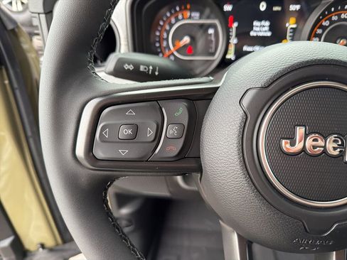 New 2026 Jeep Gladiator Sport AWD/4WD image 45