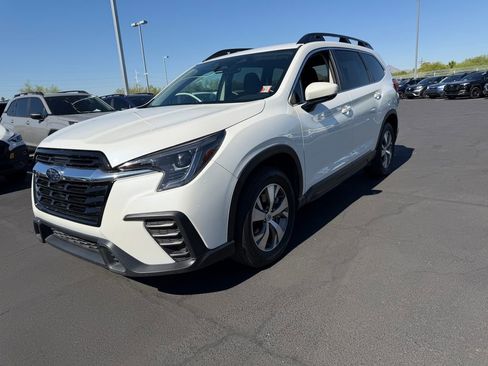 Used 2024 Subaru Ascent Premium AWD/4WD image 3
