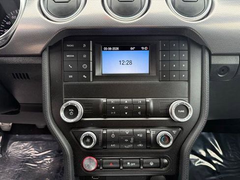 Certified 2019 Ford Mustang GT w/ Black Accent Package RWD image 17