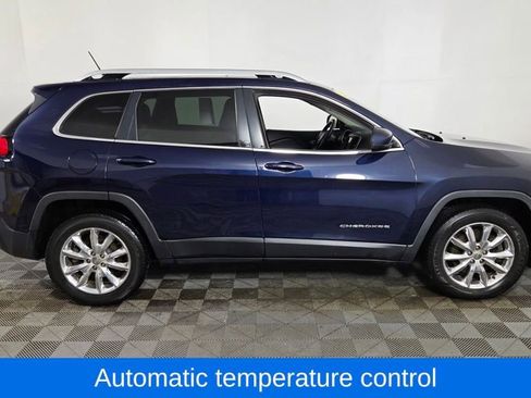 Used 2015 Jeep Cherokee Limited image 10