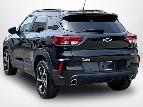Used 2023 Chevrolet TrailBlazer RS w/ Sun and Liftgate Package AWD/4WD image 4