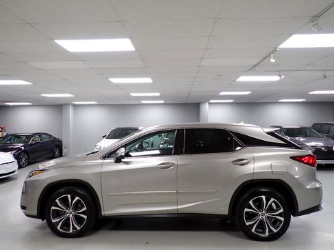 Used 2019 Lexus RX 450h AWD image 20