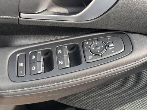 Used 2026 Hyundai Sonata Limited image 32