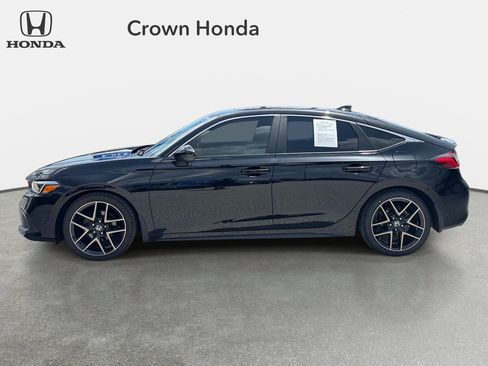Used 2022 Honda Civic Sport Touring image 2