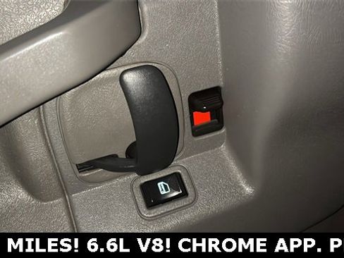 Used 2022 GMC Savana 2500 w/ Driver Convenience Package image 23