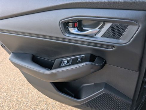 Certified 2025 Honda Accord Touring image 30