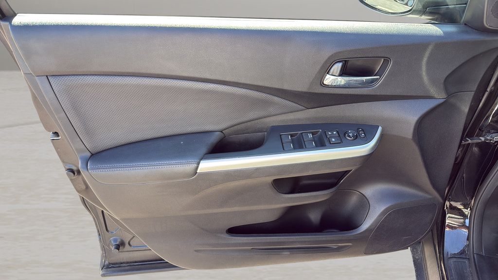 Used 2015 Honda CR-V EX-L image 17