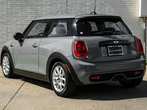 Used 2017 MINI Cooper S FWD image 8