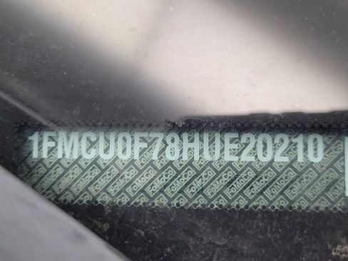 Used 2017 Ford Escape S image 33