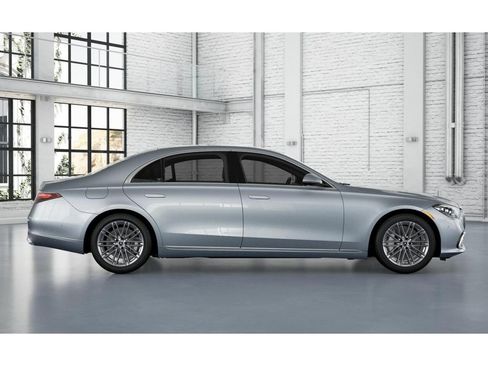 Used 2021 Mercedes-Benz S 580 4MATIC Sedan image 2