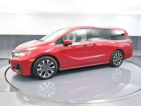 Used 2025 Honda Odyssey Elite image 10