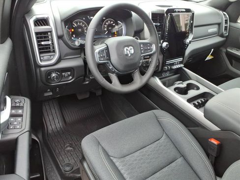 New 2026 RAM 1500 Big Horn AWD/4WD image 19