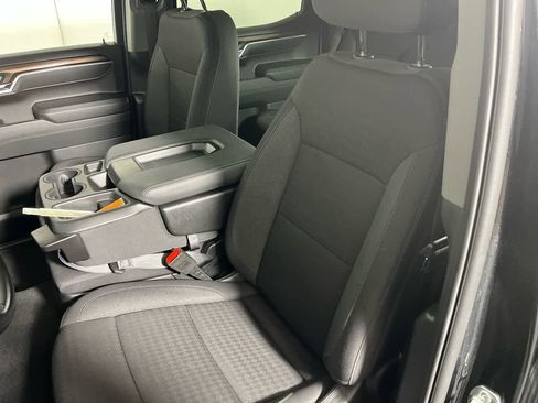 Used 2025 Chevrolet Silverado 1500 LT image 15