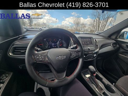 Used 2023 Chevrolet Equinox RS w/ LPO, Cargo Package FWD image 10