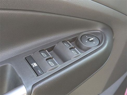 Used 2014 Ford Escape Titanium image 10