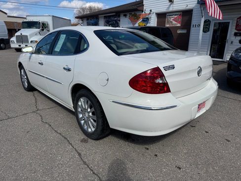 Used 2008 Buick LaCrosse CXS image 8