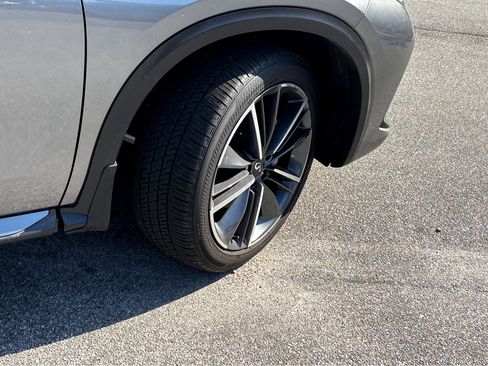 Used 2024 INFINITI QX50 Sport image 28