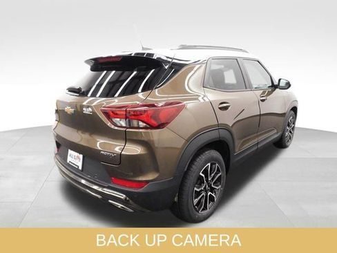 Used 2021 Chevrolet TrailBlazer ACTIV w/ Sun and Liftgate Package image 10
