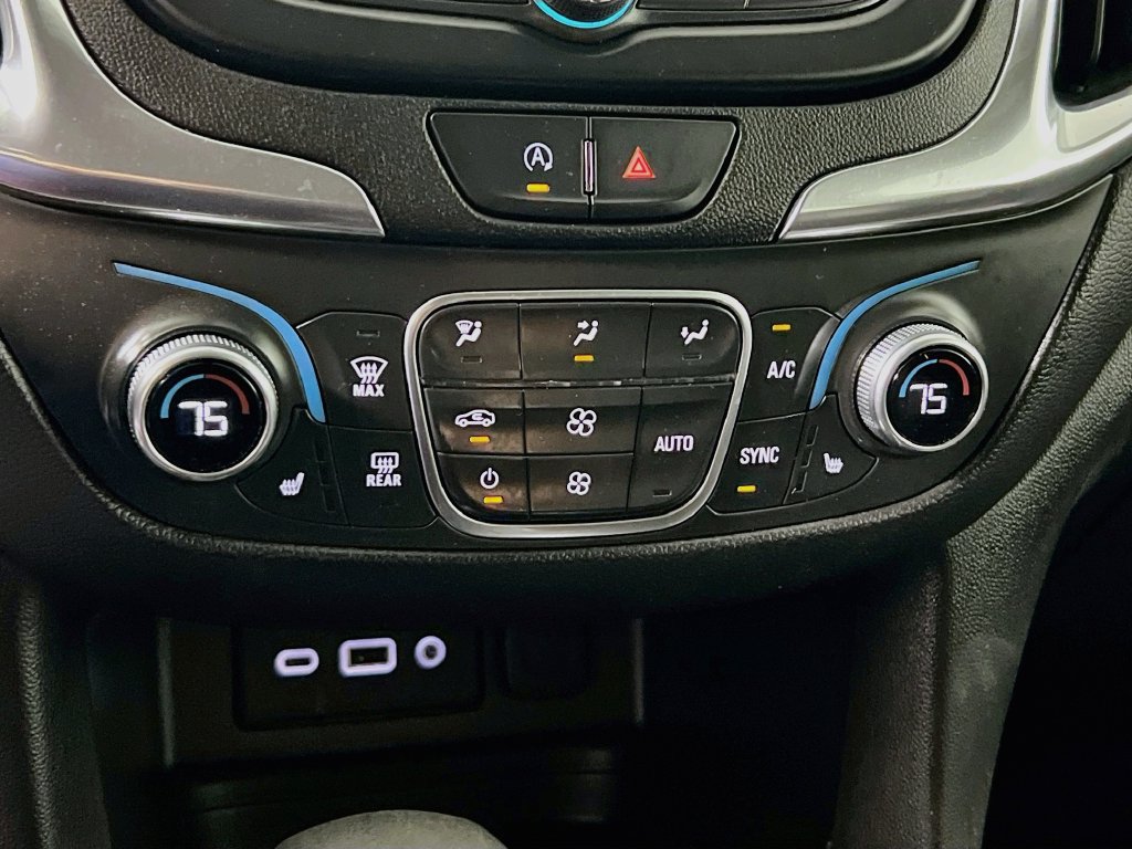 Used 2024 Chevrolet Equinox LT FWD image 23