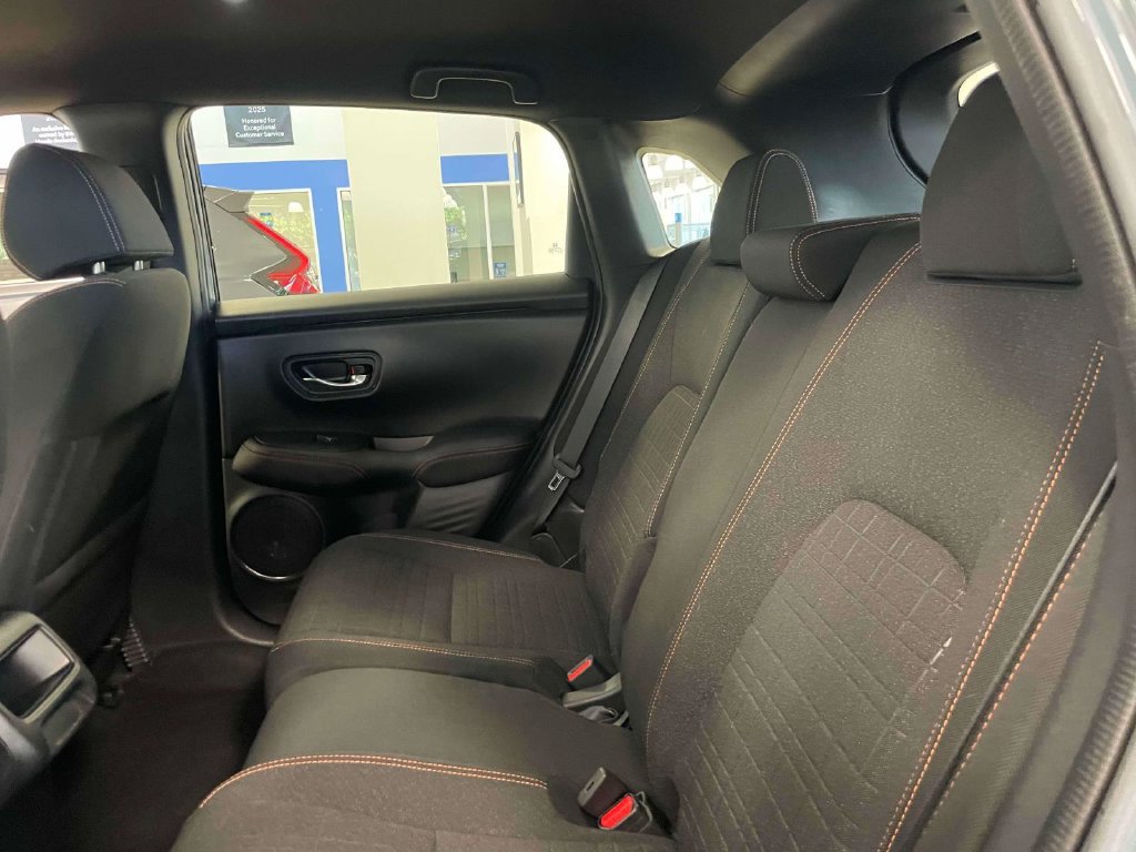 Used 2024 Honda HR-V Sport image 10