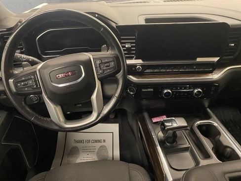 Used 2022 GMC Sierra 1500 Elevation w/ Max Trailering Package AWD/4WD image 2