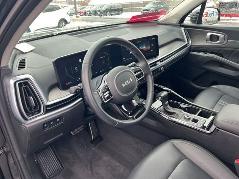 Certified 2024 Kia Sorento SX image 6