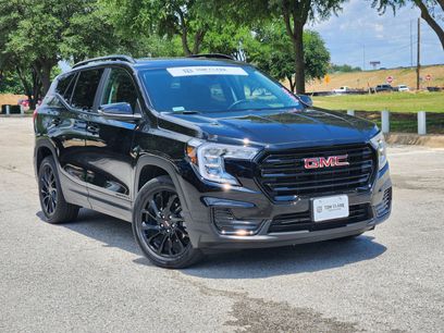 Used 2023 GMC Terrain SLE w/ Driver Convenience Package
