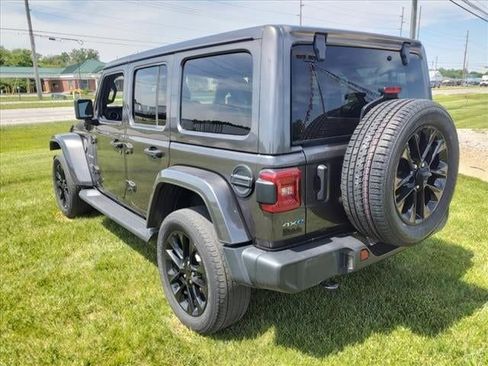 Used 2021 Jeep Wrangler Unlimited Sahara w/ Cold Weather Group AWD/4WD image 5