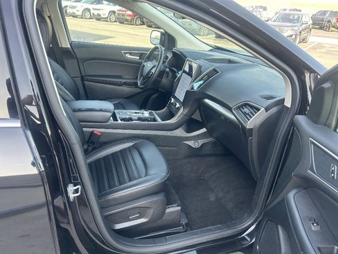 Used 2024 Ford Edge SEL w/ Convenience Package image 19