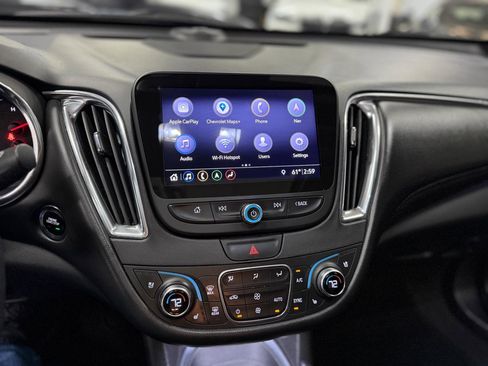 Used 2019 Chevrolet Malibu Premier w/ Sun and Wheel Package image 24
