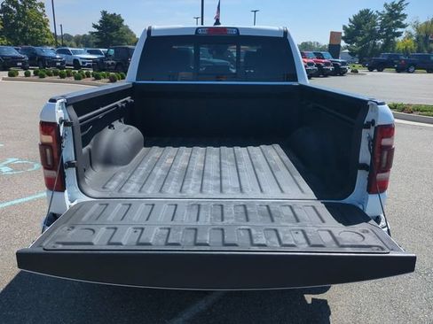 Used 2022 RAM 1500 Laramie w/ Sport Appearance Package AWD/4WD image 13