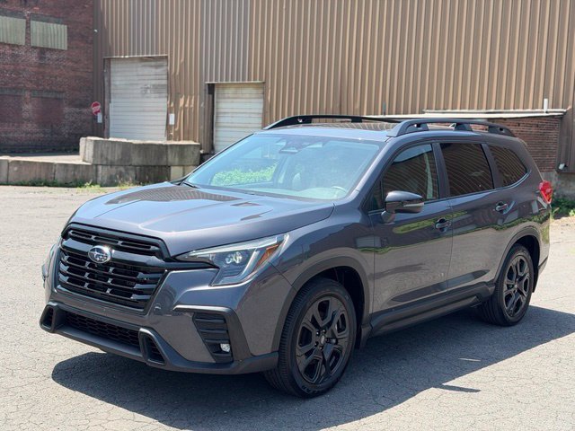 Used 2023 Subaru Ascent Onyx Edition AWD/4WD image 1