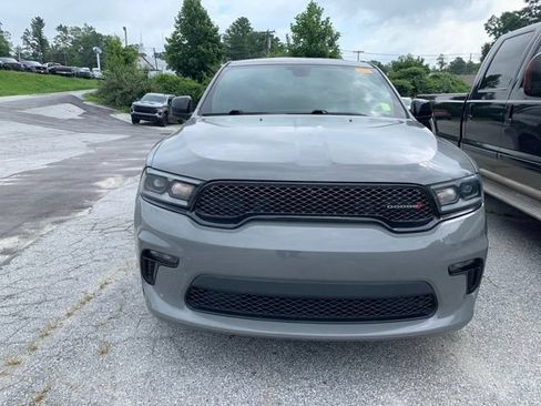 Used 2022 Dodge Durango SXT w/ Blacktop Package AWD/4WD image 3