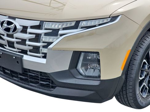 Used 2024 Hyundai Santa Cruz SEL image 9