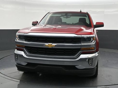 Used 2018 Chevrolet Silverado 1500 LT w/ All Star Edition RWD image 8