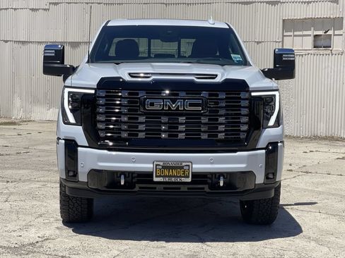 New 2026 GMC Sierra 2500 Denali Ultimate AWD/4WD image 36