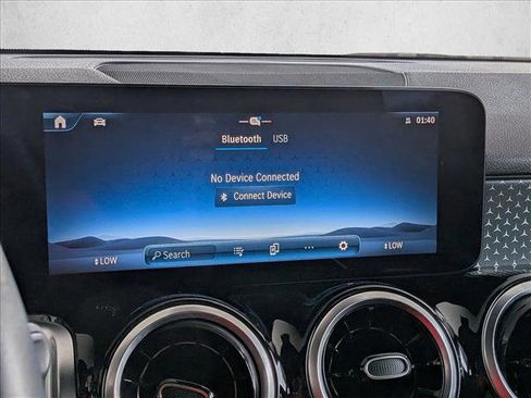 Certified 2025 Mercedes-Benz GLB 250 image 13