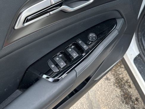 Used 2025 Kia Sportage EX w/ EX Premium Package image 18