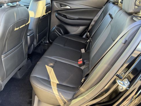 Used 2025 Buick Encore GX Sport Touring w/ Comfort Package image 33