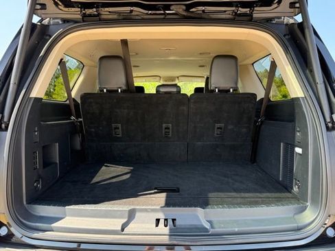 Used 2024 Ford Expedition Max XLT image 30