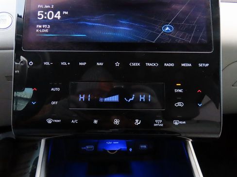 Used 2023 Hyundai Tucson Limited image 27