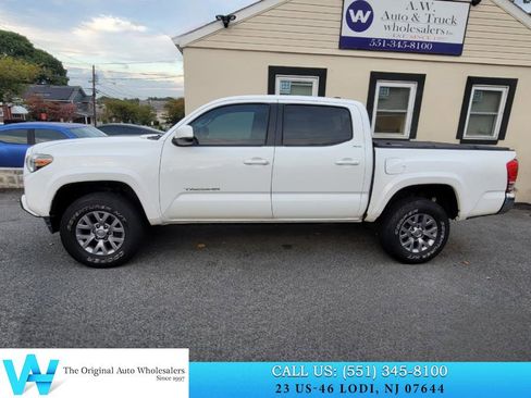 Used 2017 Toyota Tacoma SR5 image 7